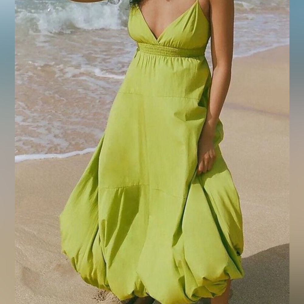 NWT Anthropologie Lime Green Smocked V-Neck Tiered Bubble Dress